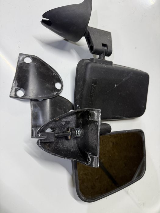 Продам зеркала от нивы