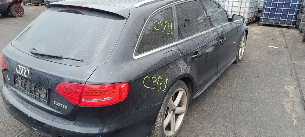 Dezmembrari / Dezmembrez Audi A4 (8K5, B8) Avant 2.0 TDI CAGA cutie viteze manuală codu culoare LZ9Y