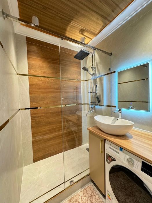 Срочно продаётся квартира метро Новза