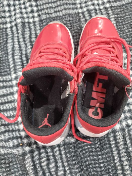 adidasi Jordan marimea 36,5