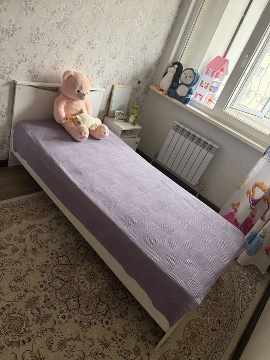 Пррдам кровать односпальная!