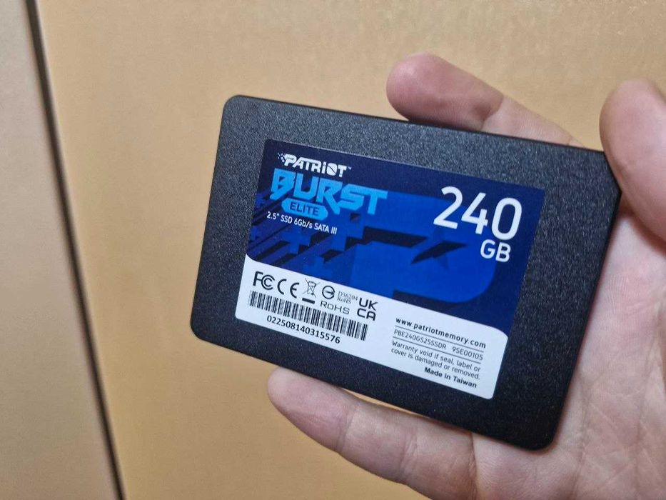 Новый ssd диск 240 гб