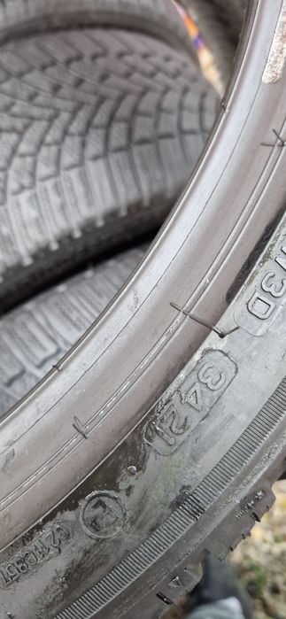 Set 4 Anvelope Bridgestone 225 40 R19 M+S . Dot 2021
