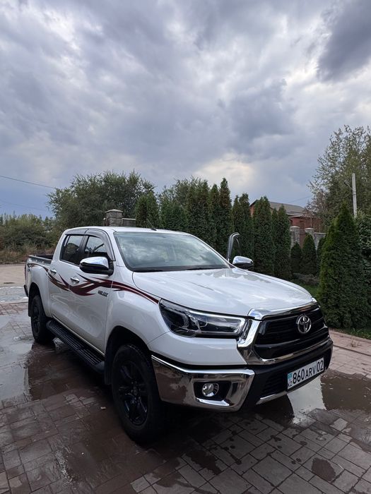 Продам тойота хайлюкс