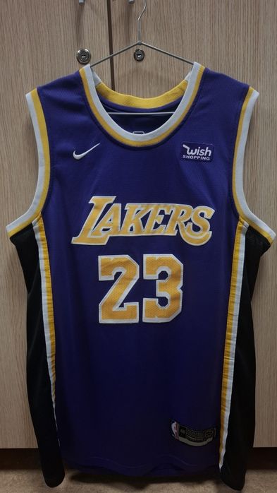 Джерси(Майка) баскетбольная, от команды Lakers, игрока Леброн Джеймса