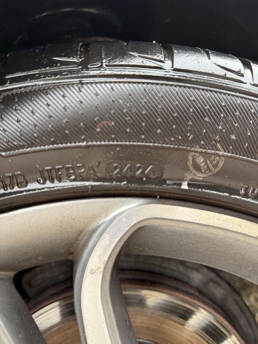 Jante mercedes R17 5x112 cu anvelope vara 215/50r17 dot2024