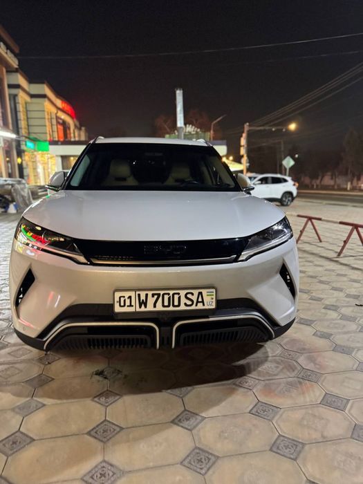 Byd yuan up Garantali 8 yil