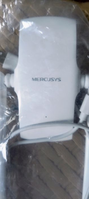 Usb рутер за безжично приемане на интернет,нов гаранционен