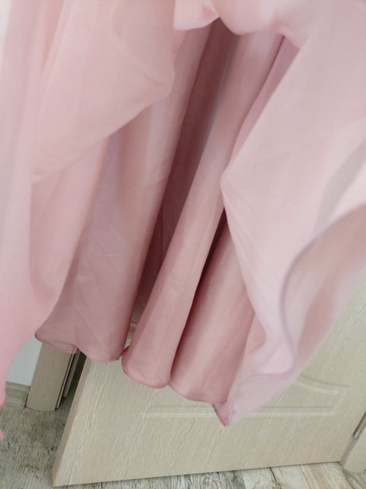 Официална розова рокля