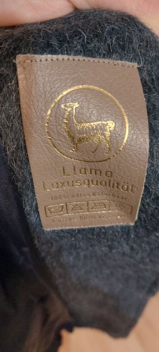 Дамско палто от 100% лама