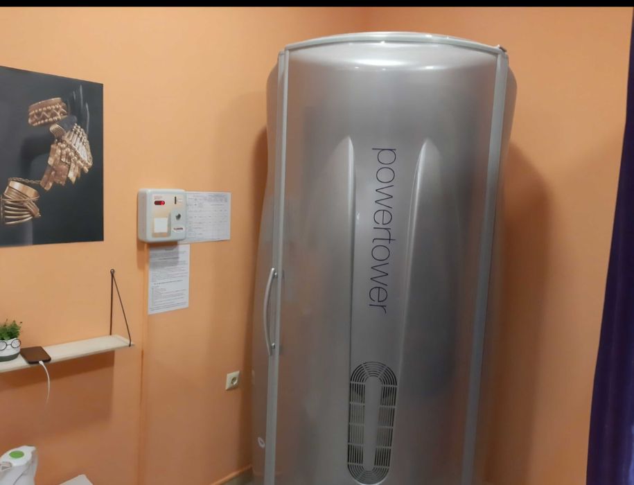 Солариум Ultrasun Power Tower 7200