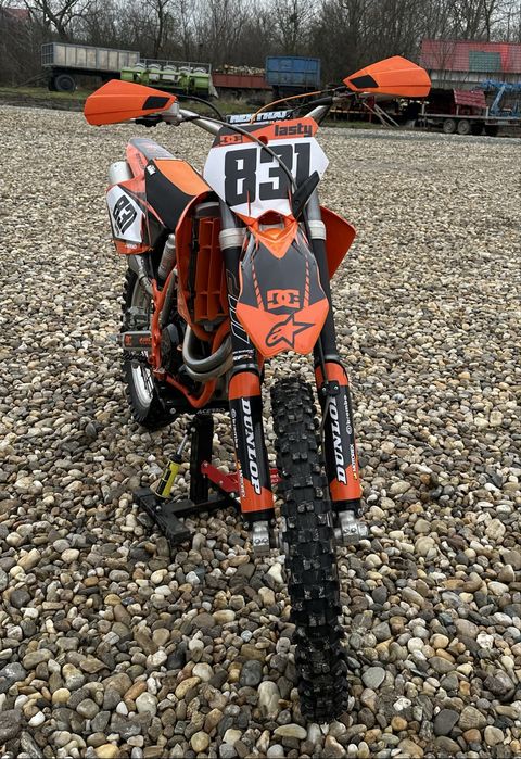 Vând ktm 525 sx stare impecabila