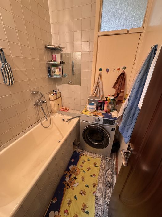 Чилонзор метро 100 метр 4-хона 3-этаж 93500$