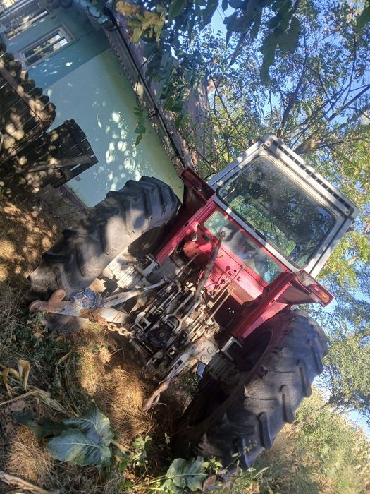 Tractor Massey Ferguson
