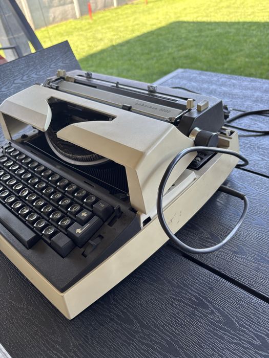 Masina de scris Triumph Gabriele 5000
