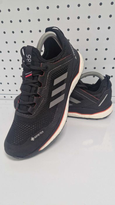 Оригинални дамски обувки- Adidas Terrex Gore-Tex