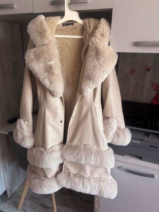 Дамско зимно палто