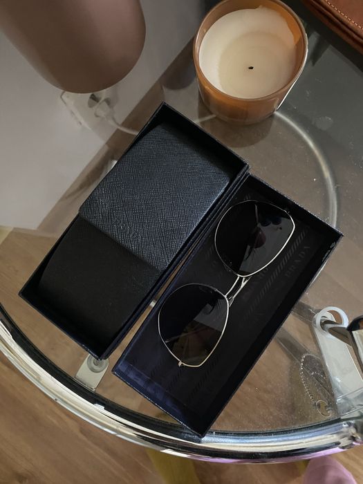 Ochelari soare Prada
