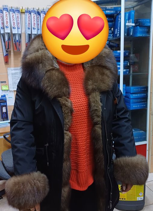 Парка зимняя продается