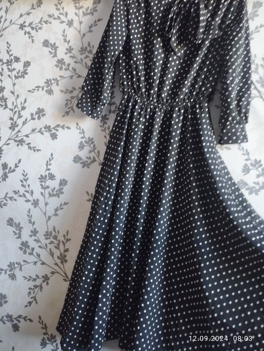 Продам чёрное платье