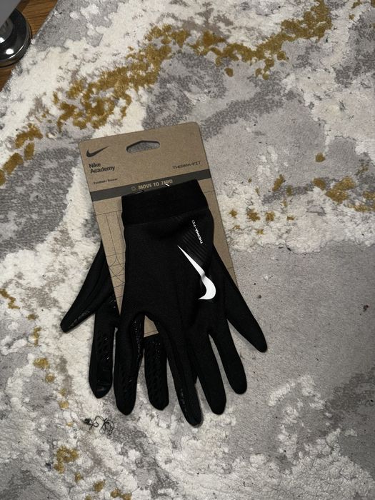 Manusi NIKE therma-fit