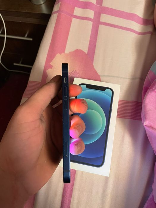 Iphone 12 mini am si cutie