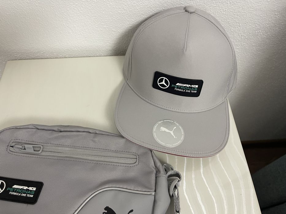 Sapca si borseta Puma Mercedes Amg