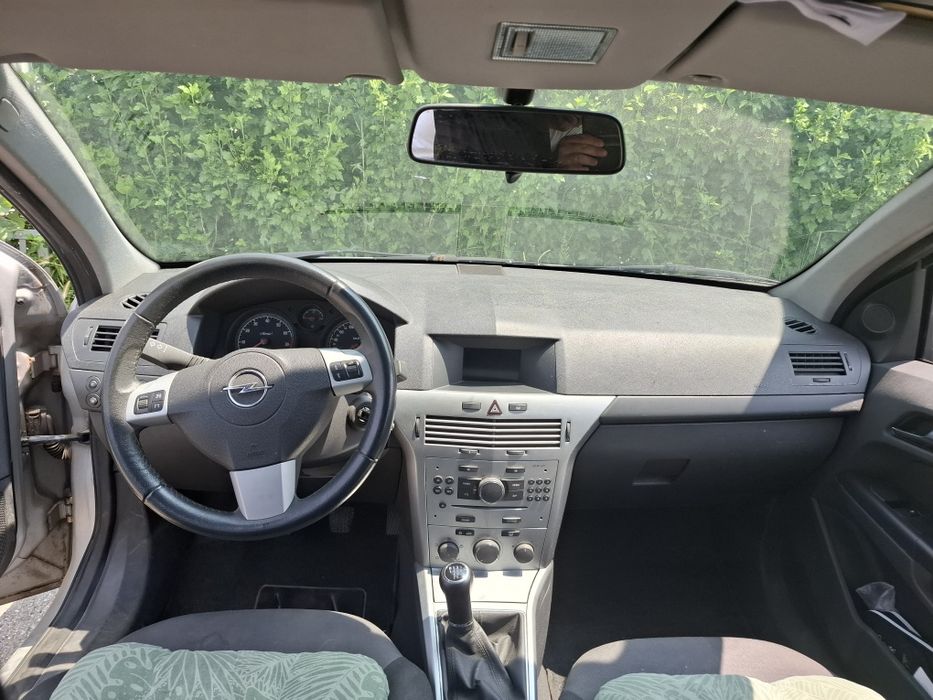 OPEL Astra 2013 — imagine 5