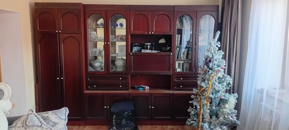 Шкаф стенка для гостиной