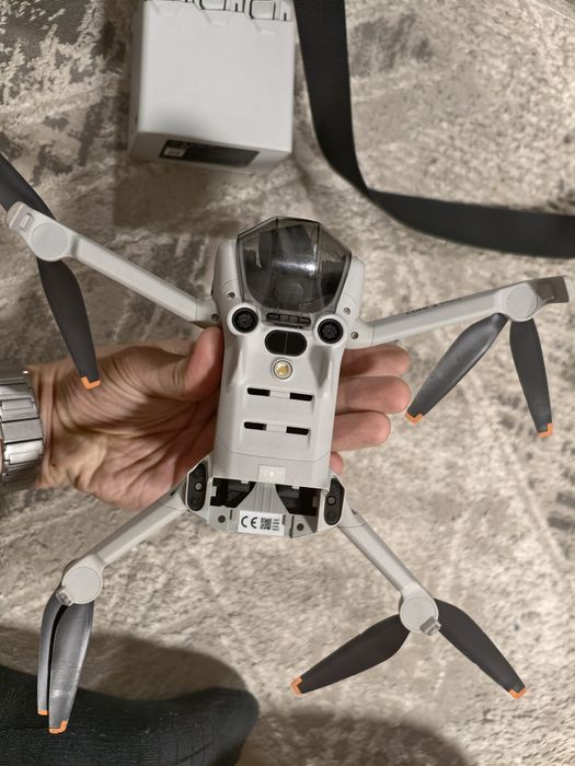 DJI Mini 4 Pro Fly More Combo