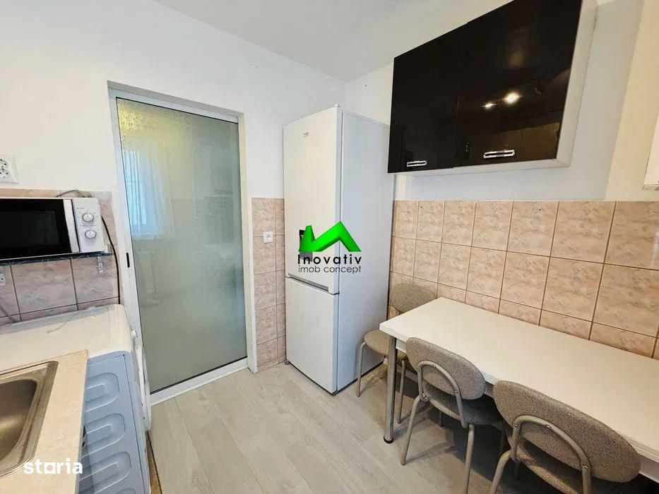 Apartament decomandat de inchiriat 3 camere Sibiu Strand