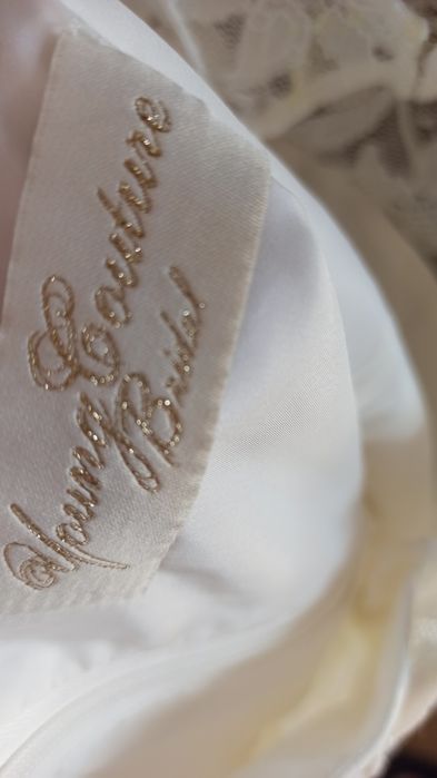 Нова къса сватбена рокля s -м размер