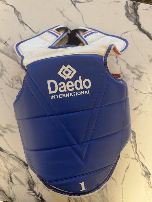 Защитный жилет для Тхэквондо.