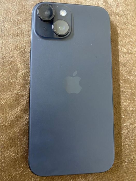 Продам iPhone 15 128gb