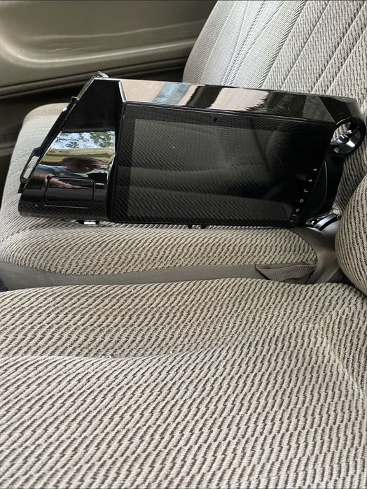 Хайлюкс магнитола