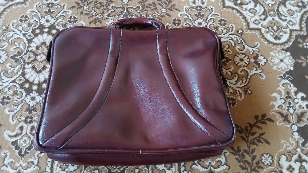 Toza charm kojadan ishlangan sumka. Made in Minsk