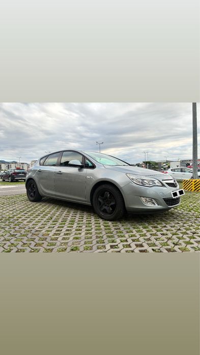 OPEL Astra 2011 — imagine 5