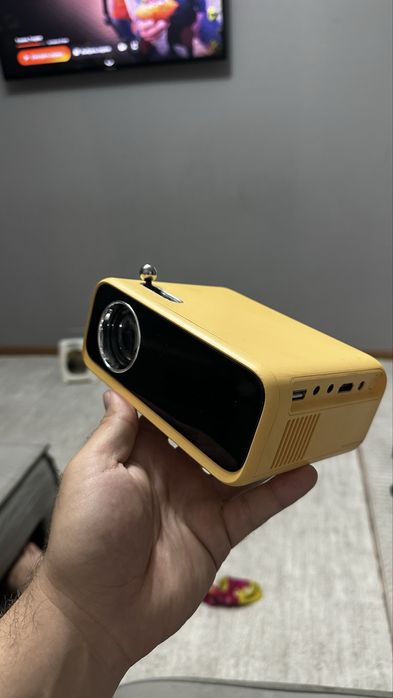 Продам проектор Xiaomi Wanbo