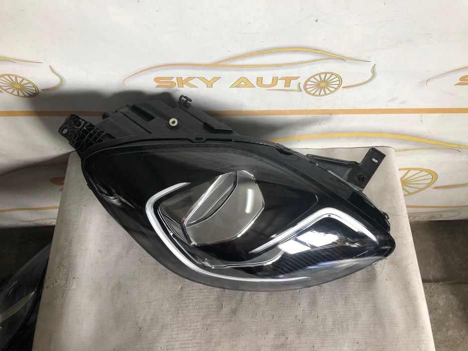 Far dreapta full led Ford Puma dupa 2020 cod L1TB-13E014-AH