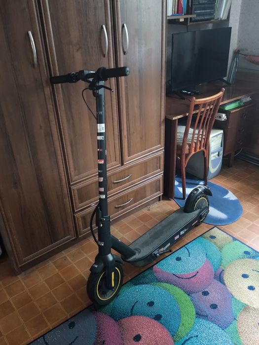 Продается ninabot g30