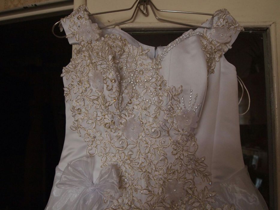 Продаю свадебное платье