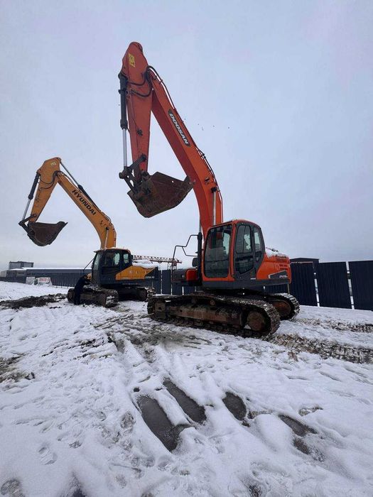Гусеничный Экскаватор HYUNDAI DOOSAN