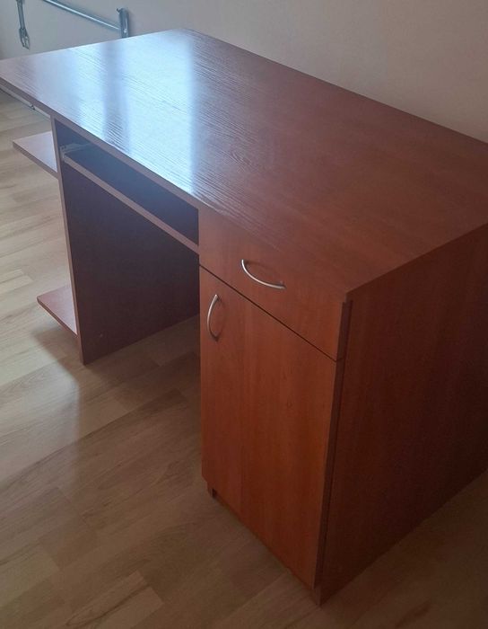 Бюро за компютър