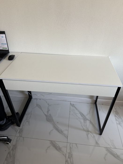 Продам офисный стол