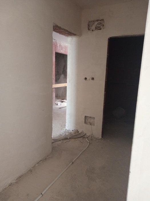 Продава се Двустаен апартамент в София, Люлин 2 - 78 кв.м за 1500 €/кв.м - Снимка #4