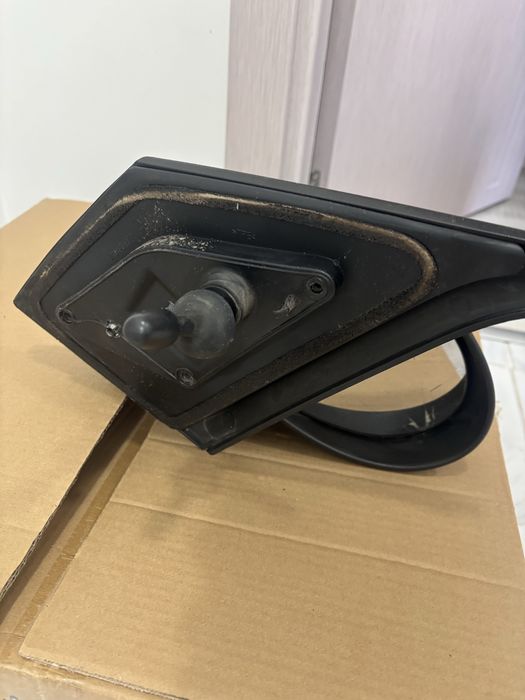 Дясно огледало Toyota Aygo/Peugeot 107/ Citroen C1