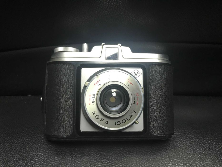 Ретро лентов фотоапарат AGFA ISOLA I