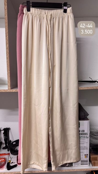 Штаны женские новые