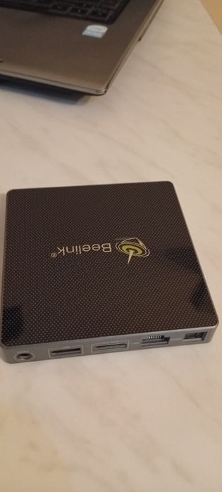 Телевизор Toshiba Regza 42VL863 (42 инча / Full HD / 3D) – Неразличим от нов в комплект с Android TV box Beelink