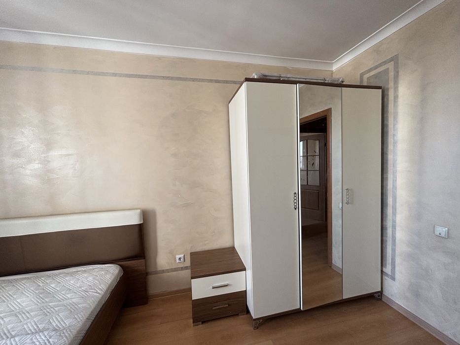 Гарнитур спальный